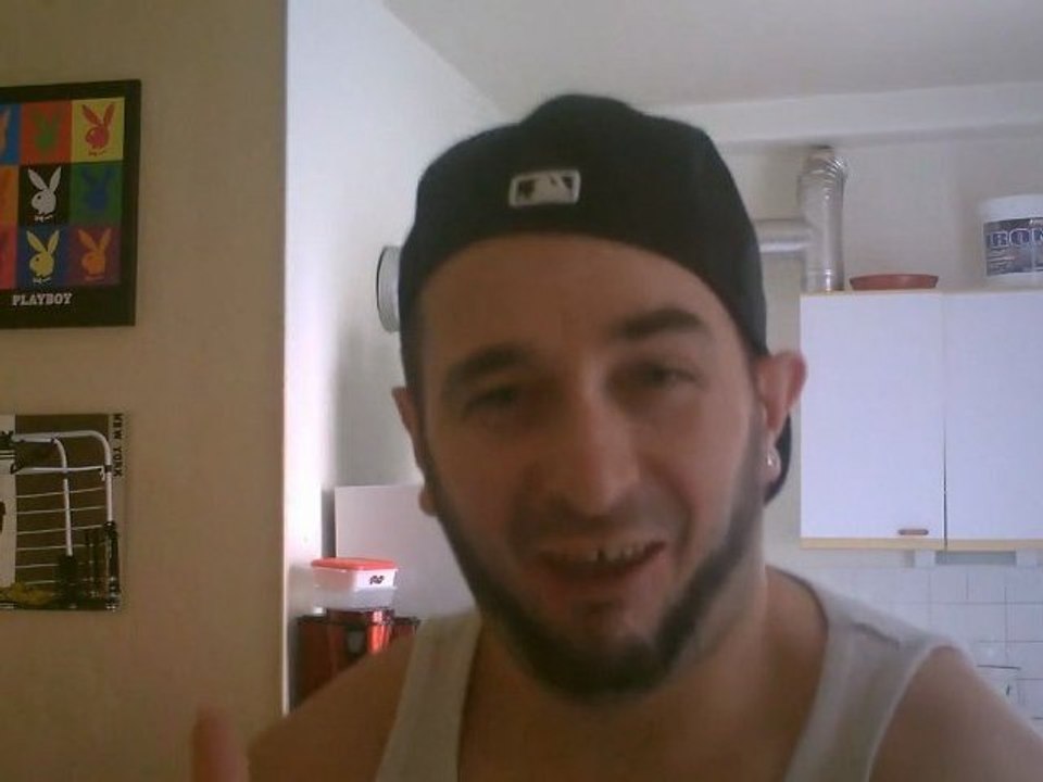 L'amour est dans la cité ! ( parodie de l'amour est dans le pré )