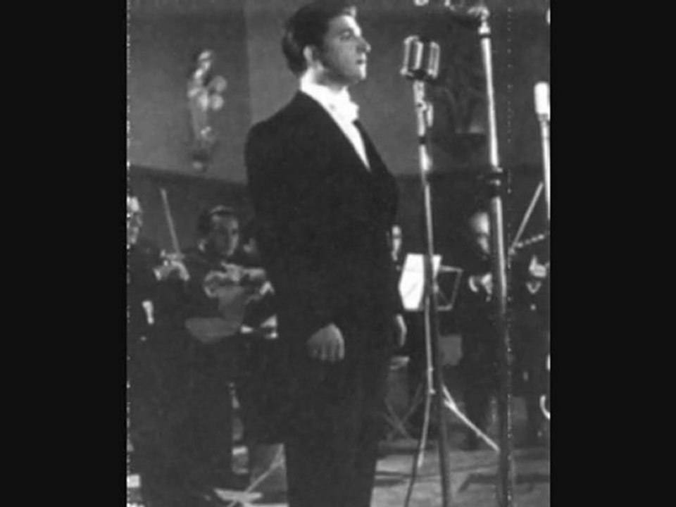 Zeki Müren ♫ Elbet Bir Gün Buluşacağız