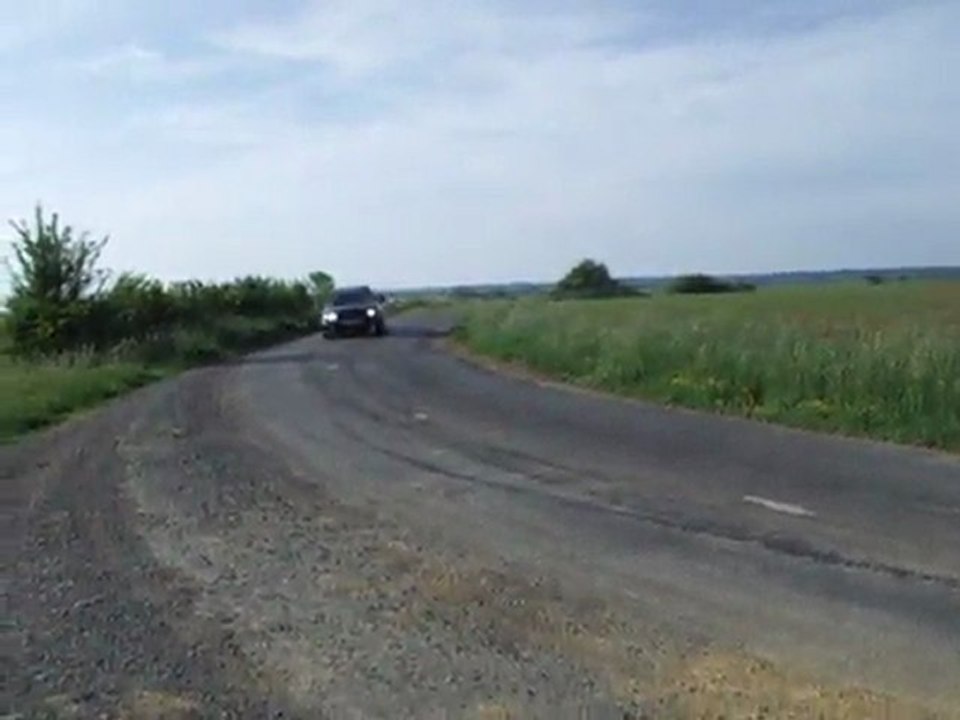 demi tour au frein a main en saxo vts 1.6 16v   florent-vts