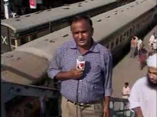 Pakistani Reporter - Very funny