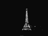 La minute Muette de Mozaliewsky : L'illumination de la Tour Eiffel.