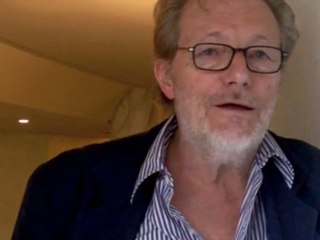 Michel Plon, psychanalyste  ● "Le discours anesthésiant comme terreau de la violence"