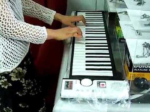 Piano pliable - enroulable 49 touches - o-pentech.com