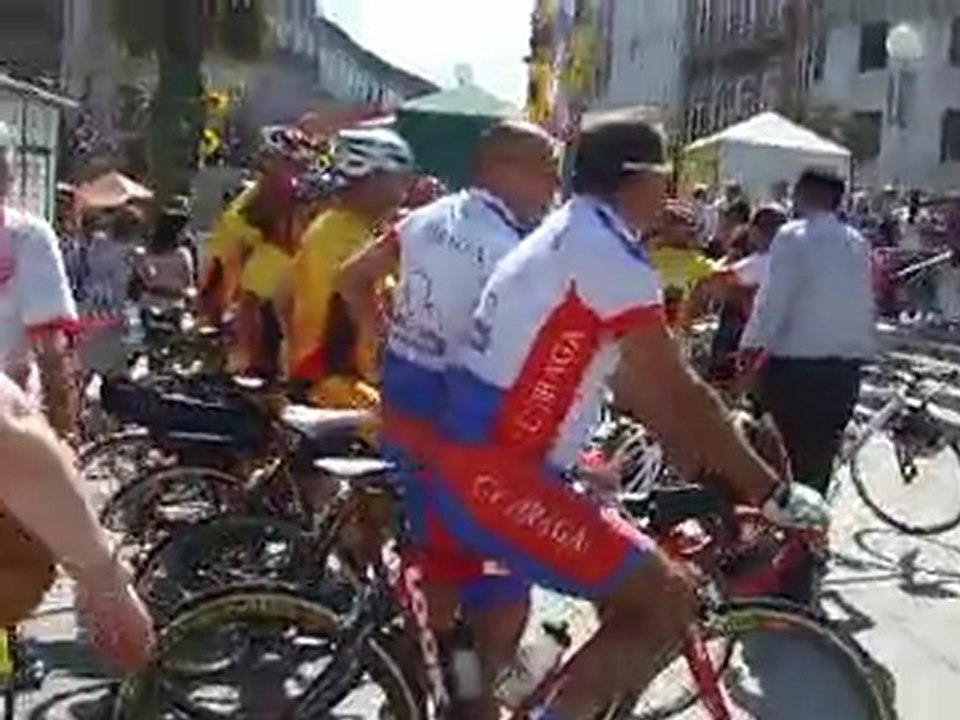 10150651790695386_46100