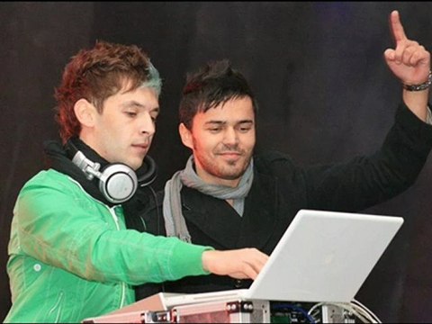 Deepside Deejays Vs David Deejay and Dony 2011 Never be alone - Fantasy Summer Hit_(360p)