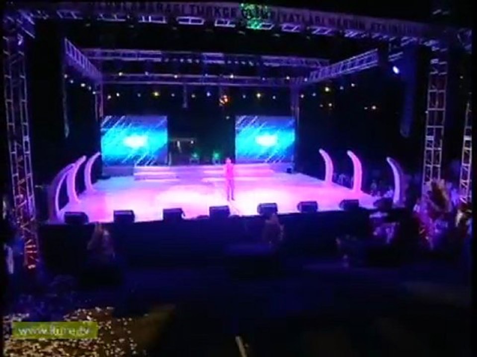 Anadolu türküsü Türkmenistan Mersin 9.Türkçe Olimpiyatı