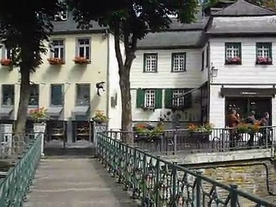 Joachim-De-Naeyer_MONSCHAU_3