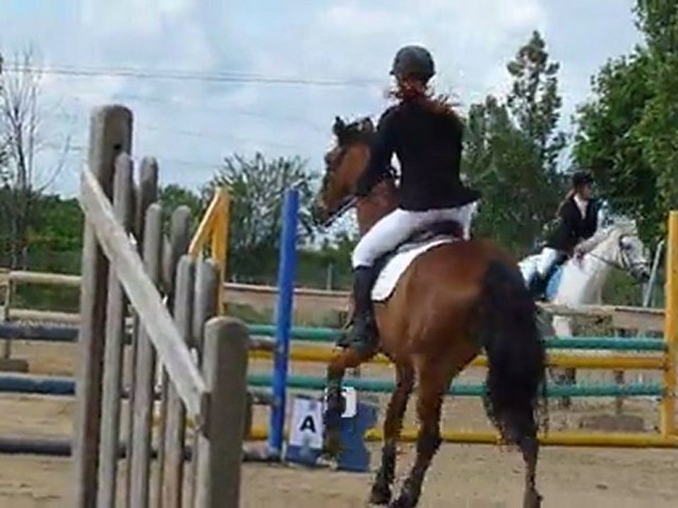 Mathilde et Ramsès - CSO Grand Prix Club 2 - 19/06/2011 - Poney Club de Villedieu