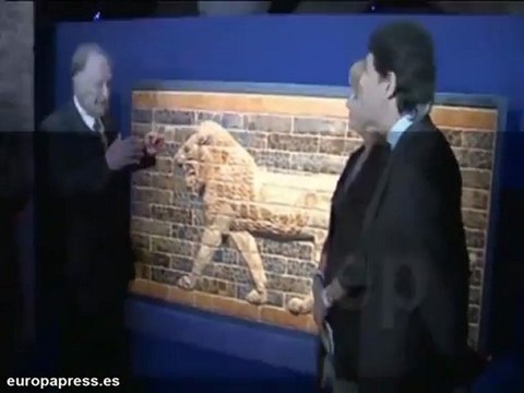 Aguirre presenta exposición Alejandro Magno