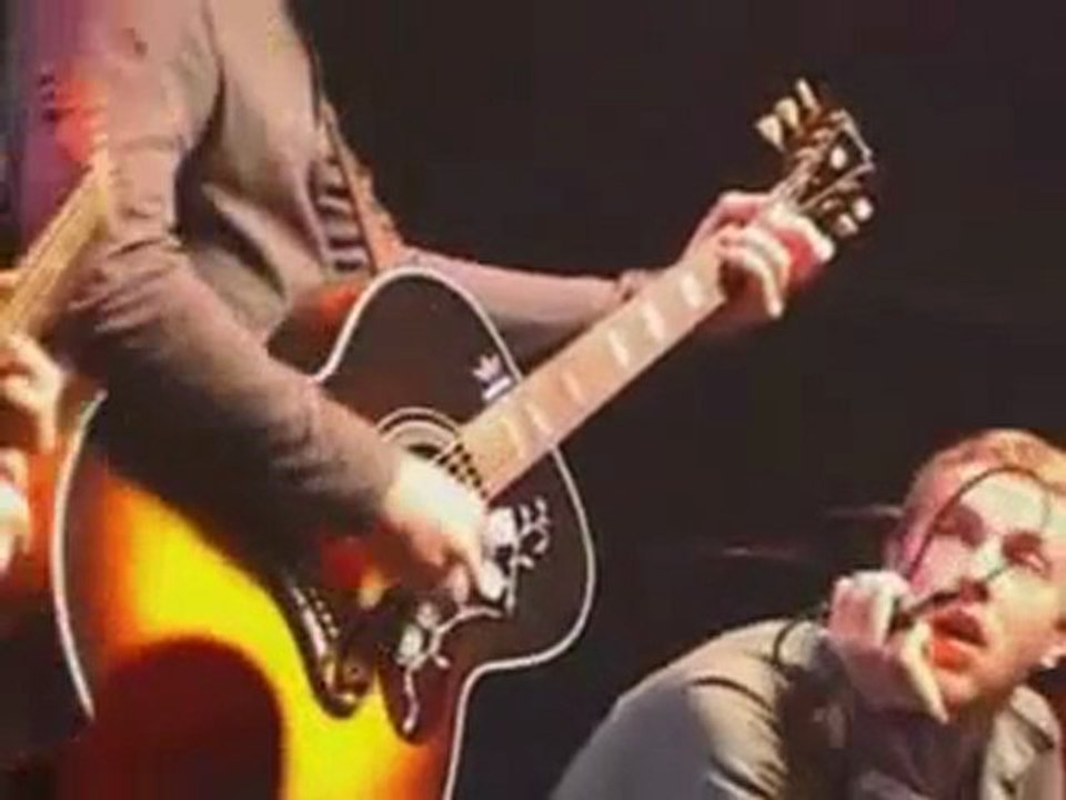 Coldplay Live Forever (Oasis)