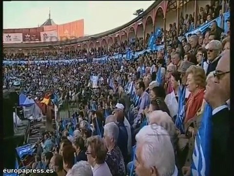 Rajoy pide a Zapatero que reconozca sus errores y no culpe a