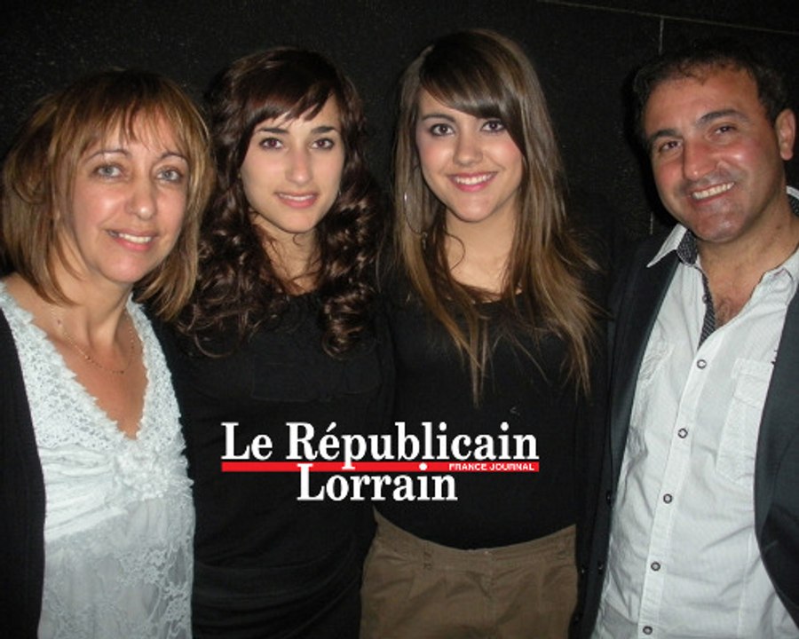 Pour la finale de X Factor, les parents de Mari...