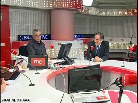 Valeriano Gómez en RNE
