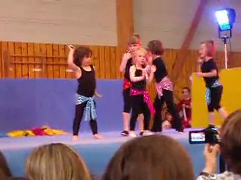 spectacle de danse a Soa