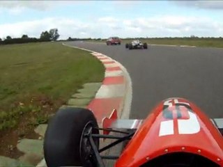 下载视频: F3 LSP Circuit Magny-cours Piste club Juin 2011 tours de reconnaissance