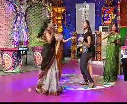 Star Mahila - Sirisha, Leela, Surekha, Uma Devi, Anitha & Sri Kavya - 01