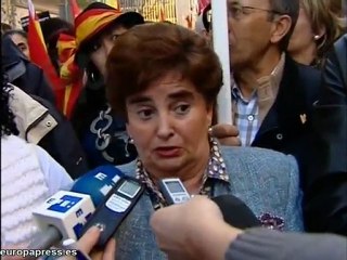 Télécharger la video: Jaime Mayor Oreja asiste a la manifestación contra ETA