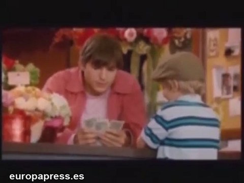 Demi Moore y Asthon Kutcher diseñadores de joyas