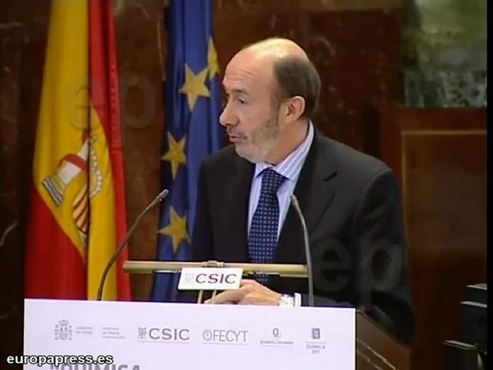 Rubalcaba:"Muchos problemas los resolverán los químicos"