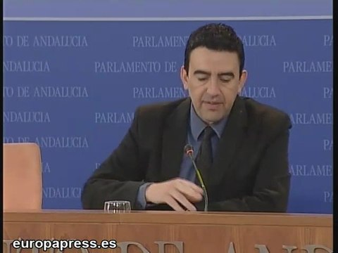 PP pide dimisión y PSOE acusa de juicio paralelo