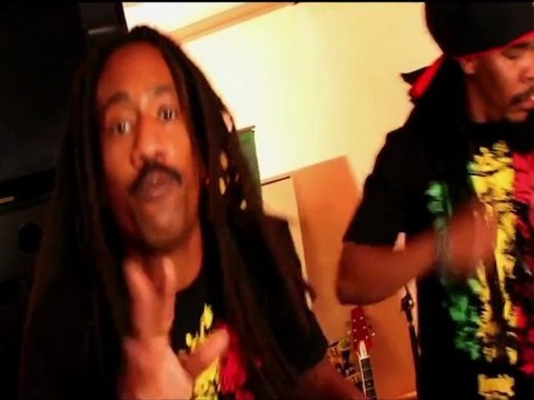 [clip new!!] GUY AL MC feat TURBULENCE - numero uno /dancehall 2011