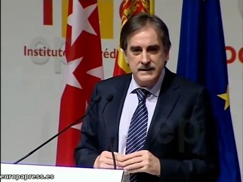 Gómez: El decreto para cajas es fundamental