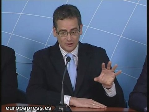 Basagoiti pide a Currin que deje de molestar