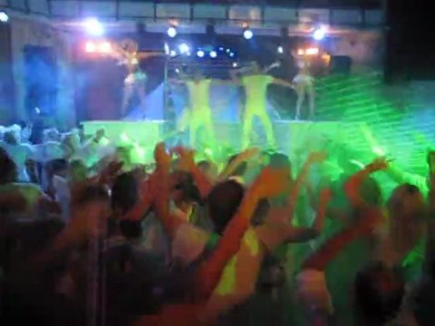 Kemer Shuffling soirée blanche