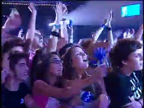 Dimos Anastasiadis - Ta Kalokairia (Live MAD VMA 2011)