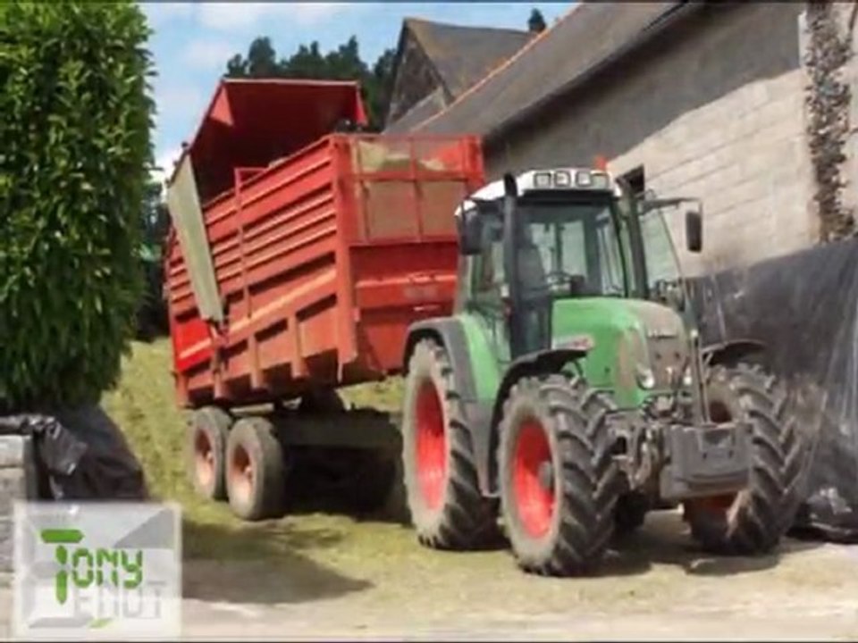 Ensilage D'Herbe 2011 Par Tony