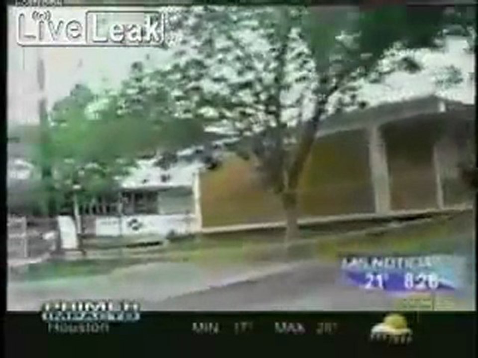 UFO oder Hexe in Mexiko gedreht Flying