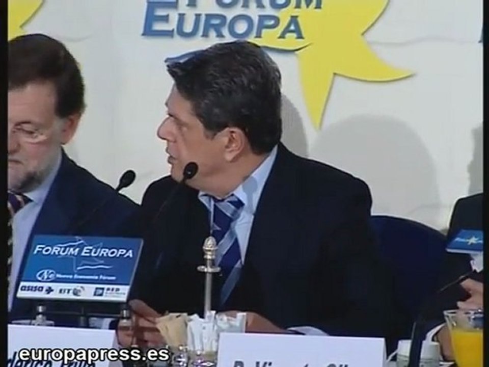 Trillo y Rajoy avisan al Gobierno