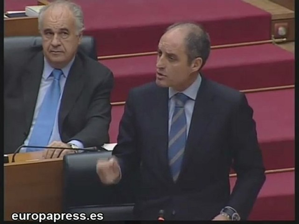 Camps dice que continuará como presidente