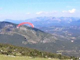 Stage parapente UCPA Lachens juin 2011 480p