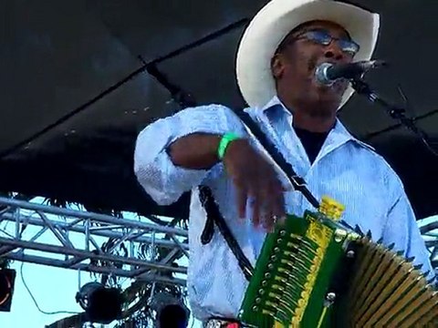 Leroy Thomas & the Zydeco Roadrunners in Long Beach, California