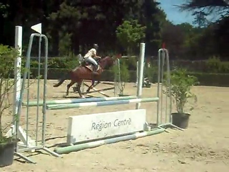 Gwen&Simbad, CSO Poney 4, le 26.06.11 la grena