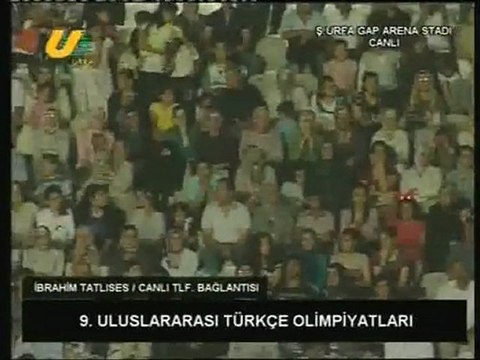 İBRAHİM TATLISES CANLI YAYINDA SEVENLERİNE SELAM GÖNDERDİ (26.06.2011)