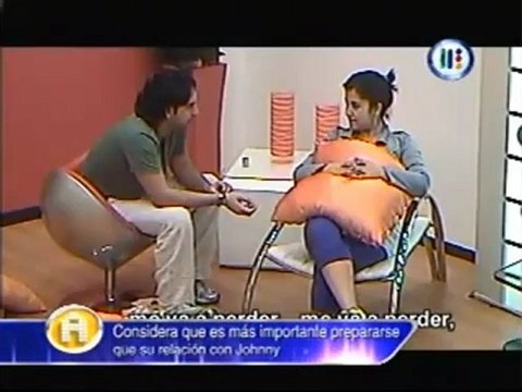 Esme y Johnny progrma casa academia