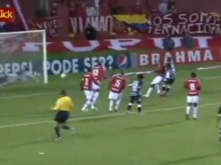 Internacional 4 x 1 Figueirense - Campeonato Brasileiro 2011