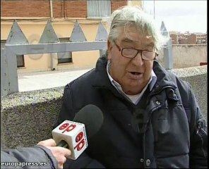 Madre e hijos amenazan a sus vecinos