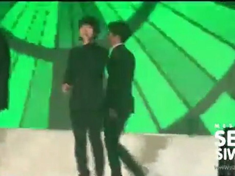 Siwon-04292011-01