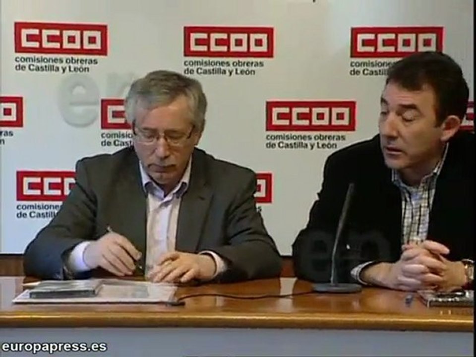 Toxo se reúne con los trabajadores de Renfe