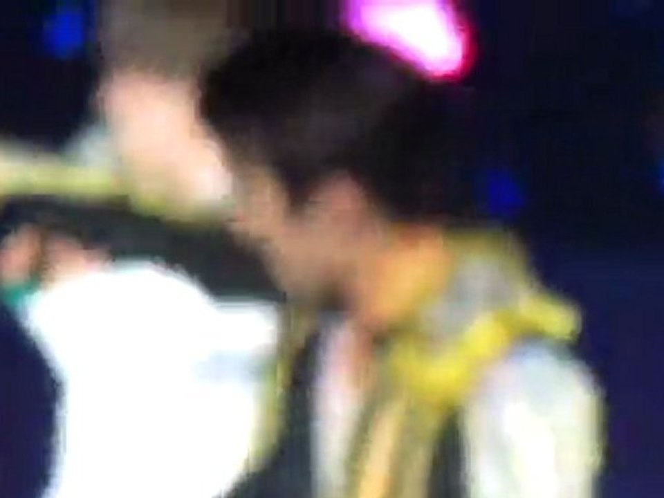 Siwon-05072011-07
