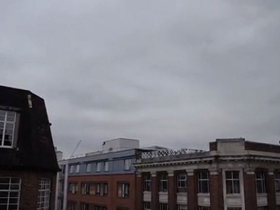 UFOs über London, einem anderen Blickwinkel