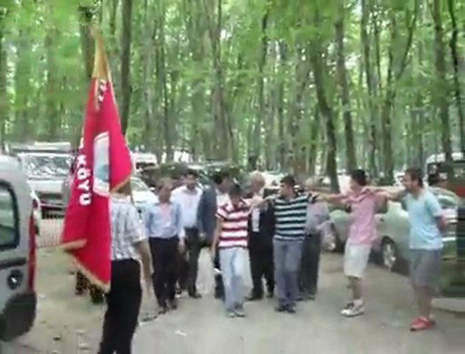 29.05.2011 İstanbul Gezi - Sivas Zara Akören Köyü