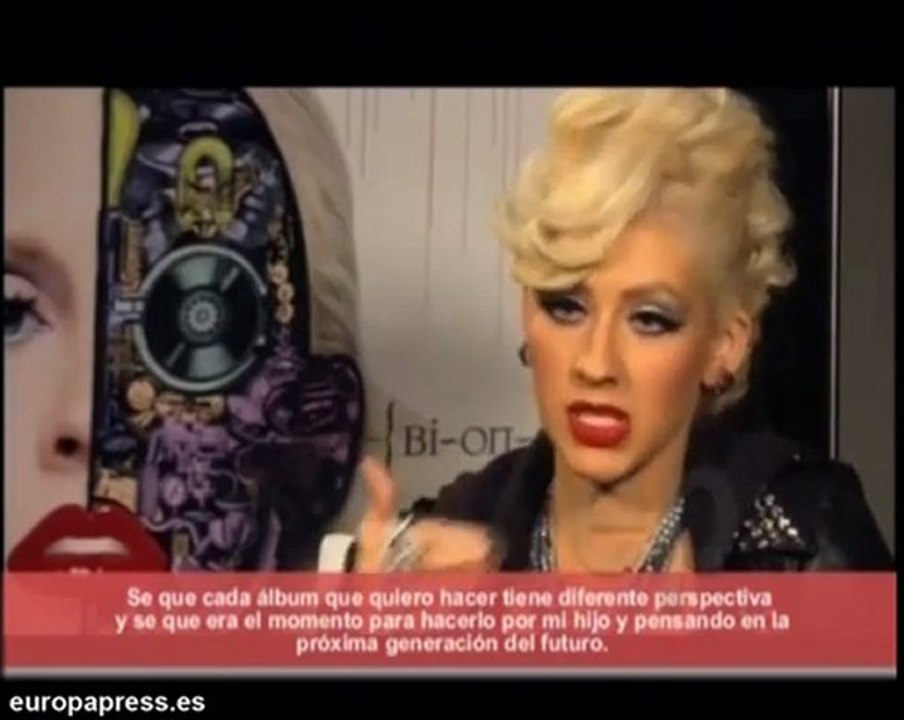 Crisitna Aguilera detenida borracha