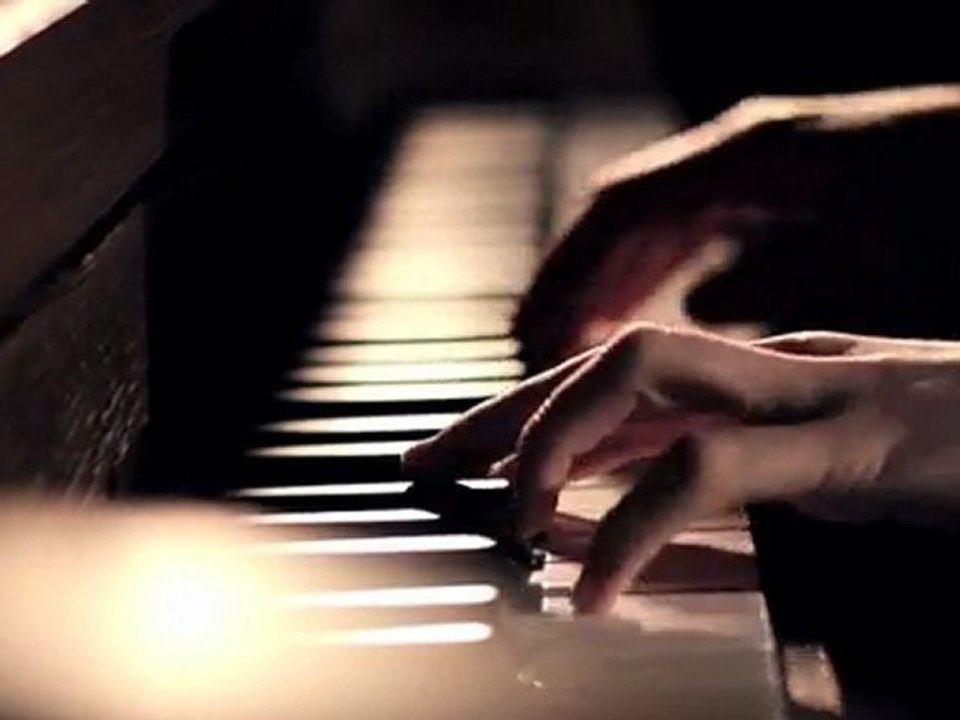 Sam Tsui - _Hold It Against Me_ - Britney Spears Cover by D&D