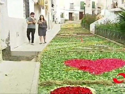 Bogarra se llena de alfombras de flores para el Corpus Christi