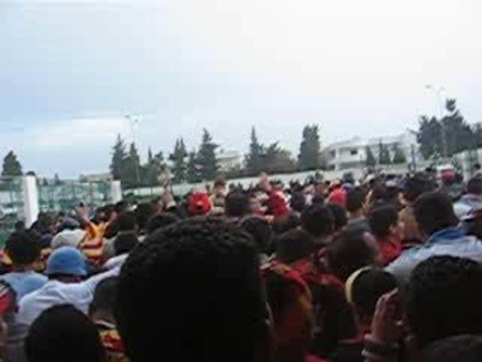 Public Taraji - Sortie de Stade