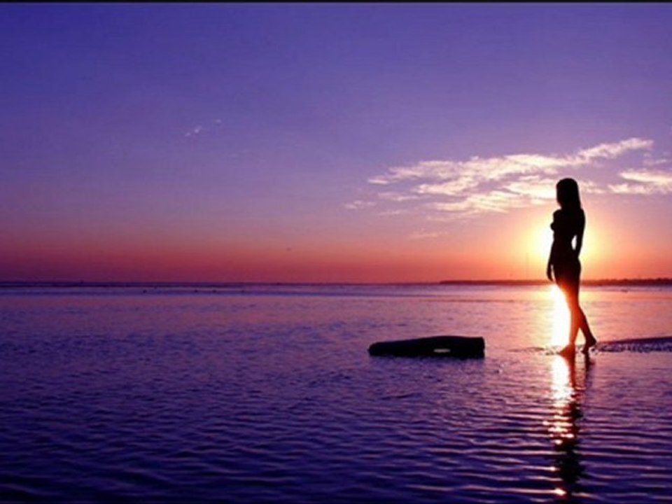 Bailey Feat. Sarah Howells - IN MY VEINS (Baileys Sunrise Remix)